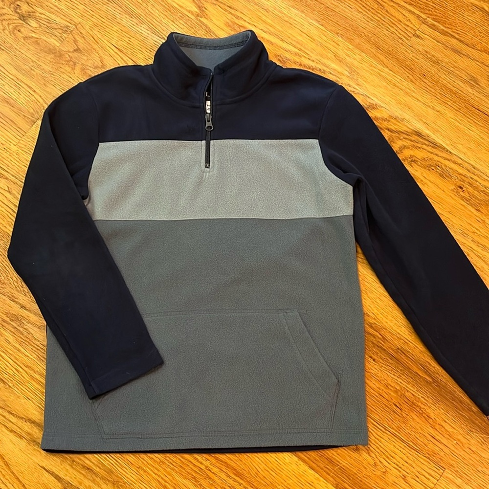 Fleece half zip pull over